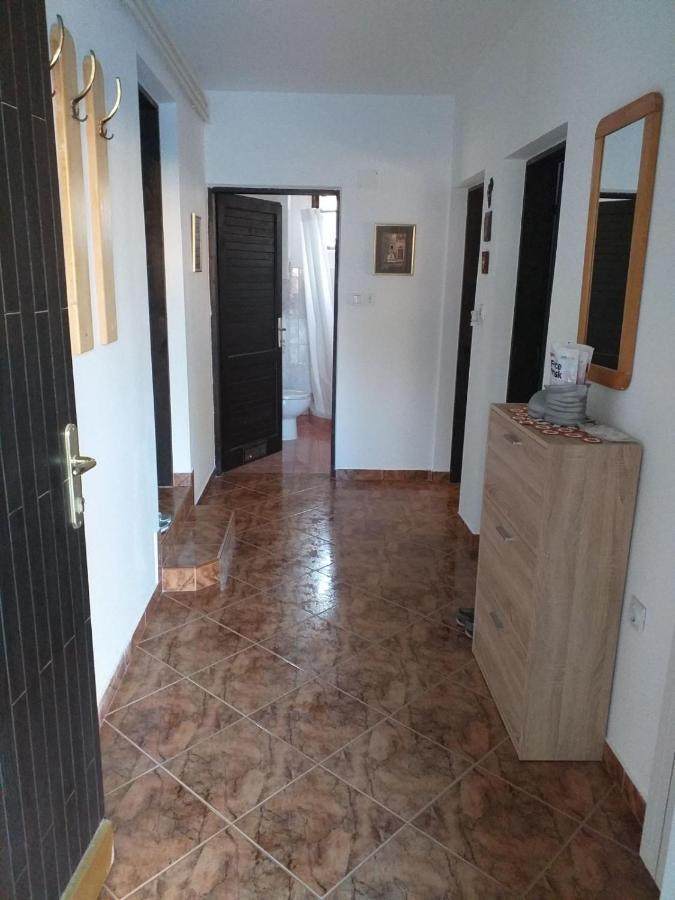 Villa Kadinela, 200M From Kamenjak, Huge Quiet Garden With Barbecue, 2 New Kitchens Premantura Buitenkant foto