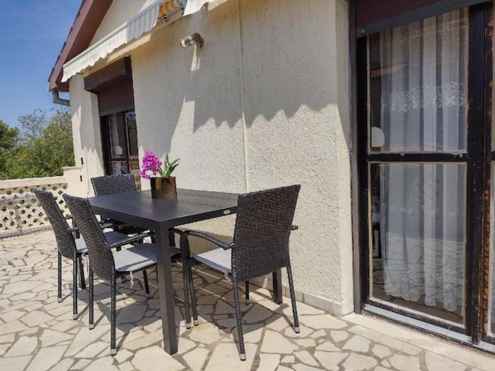 Villa Kadinela, 200M From Kamenjak, Huge Quiet Garden With Barbecue, 2 New Kitchens Premantura Buitenkant foto