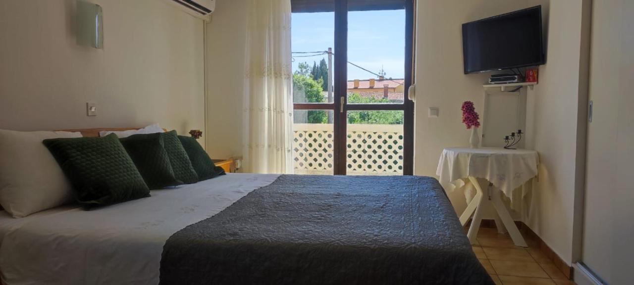 Villa Kadinela, 200M From Kamenjak, Huge Quiet Garden With Barbecue, 2 New Kitchens Premantura Buitenkant foto