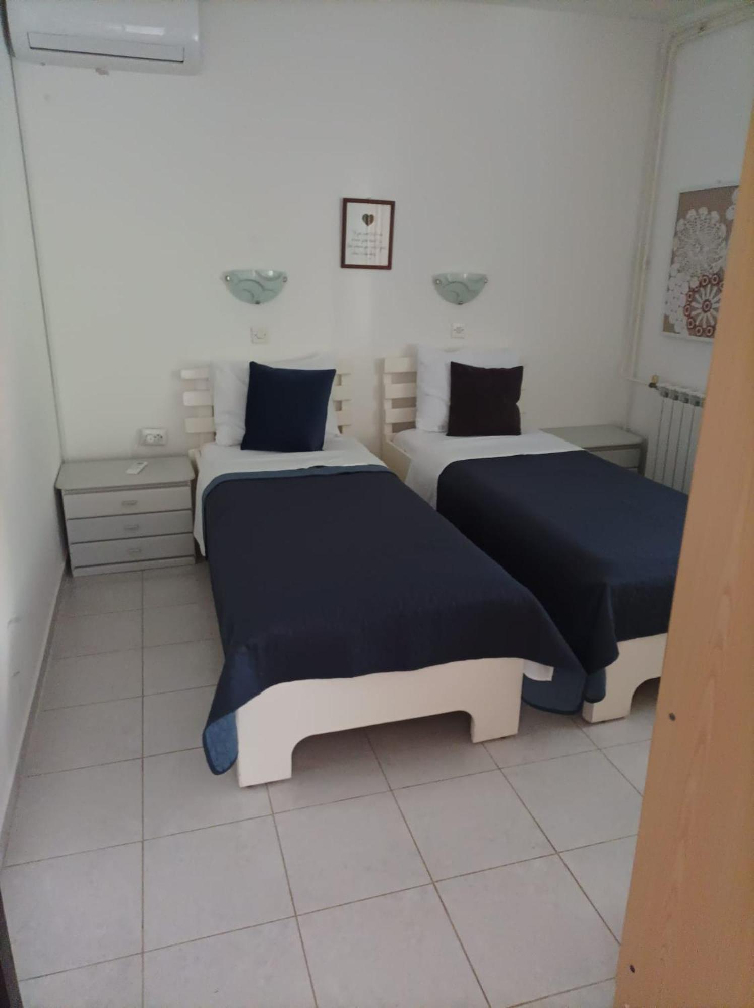 Villa Kadinela, 200M From Kamenjak, Huge Quiet Garden With Barbecue, 2 New Kitchens Premantura Buitenkant foto